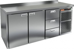 Стол с морозильный шкафом Hicold Bn 113 Br2 Tn – купить в RuOborudovanie.ru с доставкой до двери Купить стол с морозильный шкафом hicold bn 113 br2 tn – цена от завода, доставка до двери | RuOborudovanie.ru