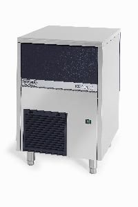 Льдогенератор Brema  CB 316W кубик