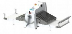 Тестораскатка Rollmatic R55В/07 – купить в RuOborudovanie.ru с доставкой до двери Купить тестораскатка rollmatic r55в/07 – цена от завода, доставка до двери | RuOborudovanie.ru